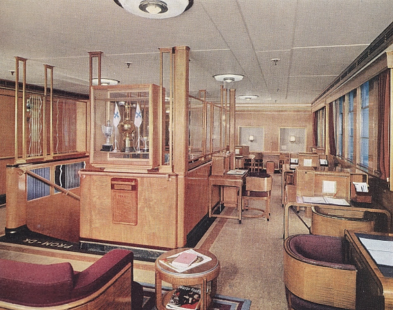 RMS Queen Elizabeth Writing Room