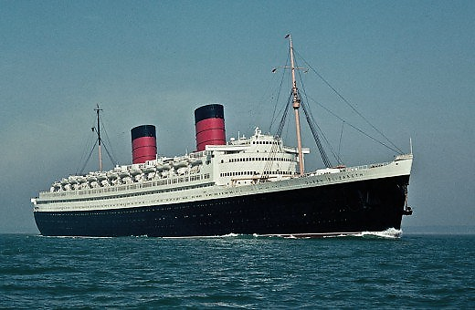 RMS Queen Elizabeth “Ruling the Waves”