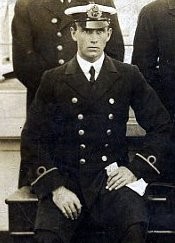 James Paul Moody Sixth Officer on Titanic